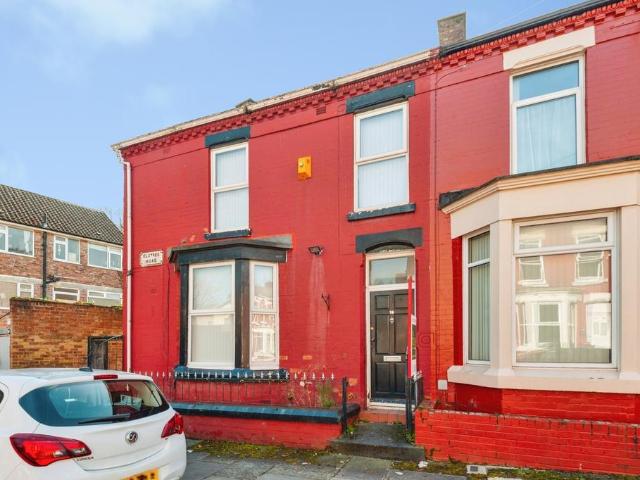 3 bedroom end of terrace house for sale