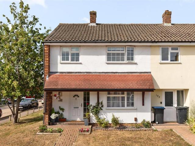 3 bedroom end of terrace house for sale