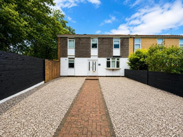 3 bedroom end of terrace house for sale