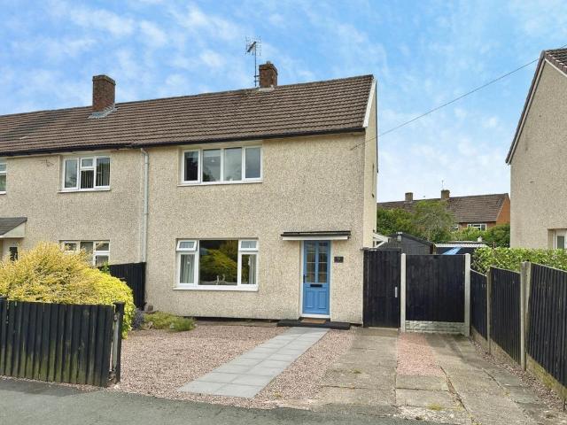 3 bedroom end of terrace house for sale