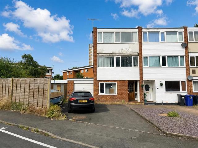 3 bedroom end of terrace house for sale