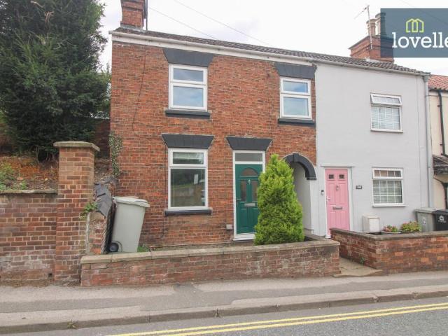 3 bedroom end of terrace house for sale