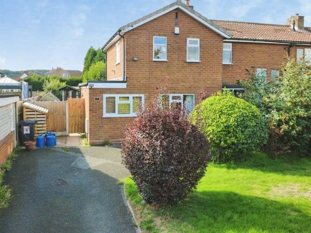 3 bedroom end of terrace house for sale