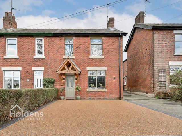 3 bedroom end of terrace house for sale