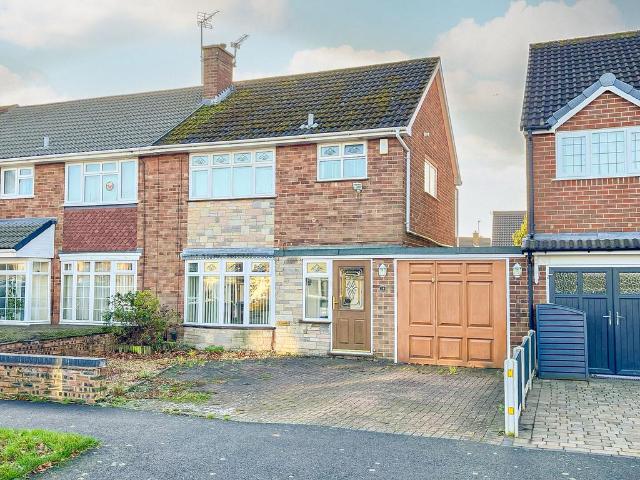 3 bedroom end of terrace house for sale