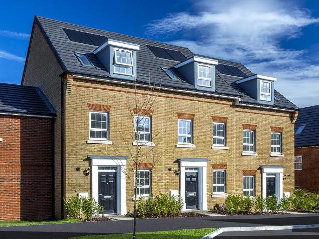 3 bedroom end of terrace house for sale
