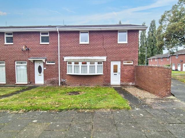 3 bedroom end of terrace house for sale