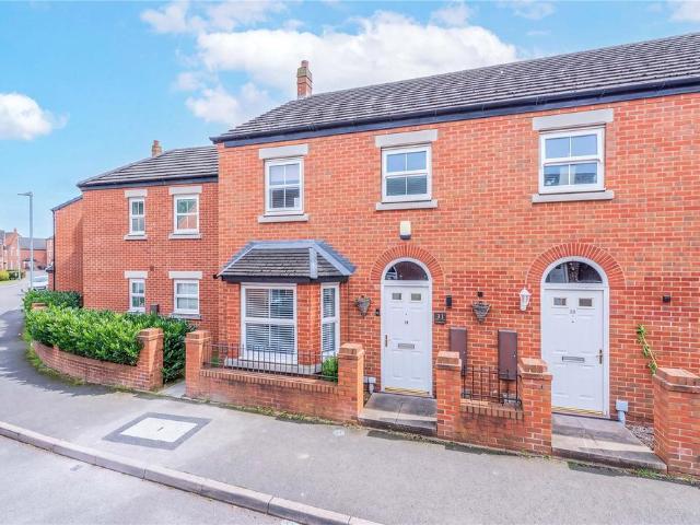 3 bedroom end of terrace house for sale