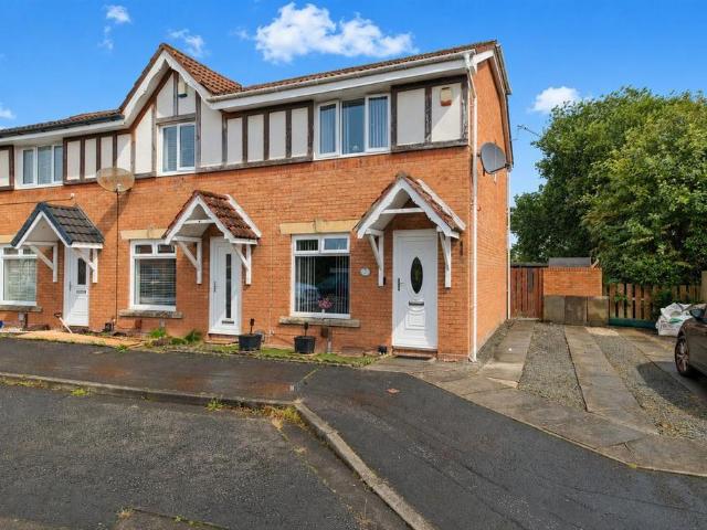 3 bedroom end of terrace house for sale