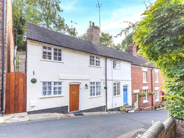 2 bedroom cottage for sale