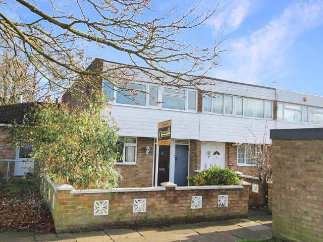 3 bedroom end of terrace house for sale