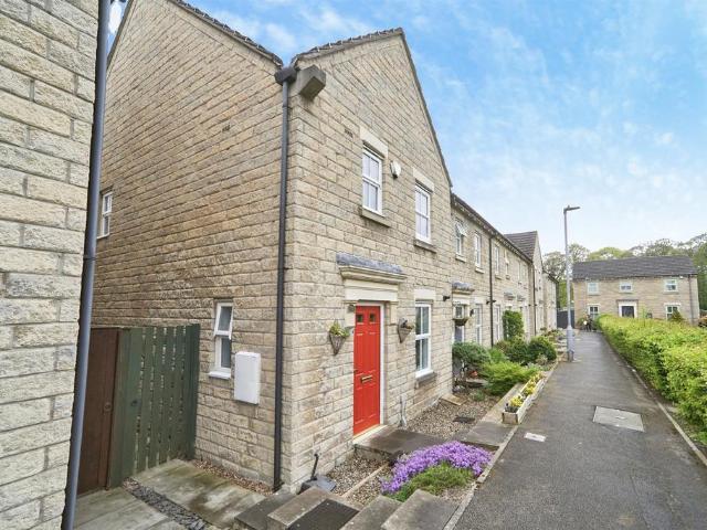 3 bedroom end of terrace house for sale