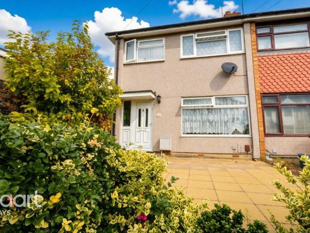 3 bedroom end of terrace house for sale