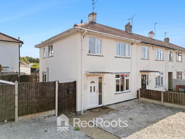 3 bedroom end of terrace house for sale