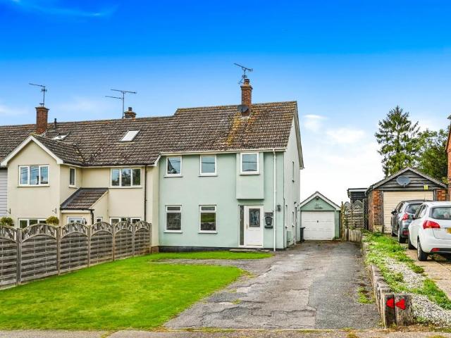 3 bedroom end of terrace house for sale