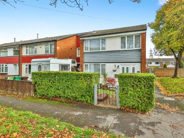 3 bedroom end of terrace house for sale