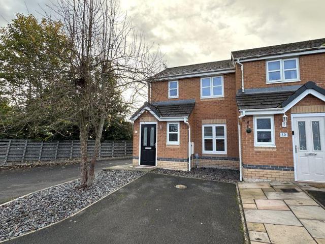 3 bedroom end of terrace house for sale