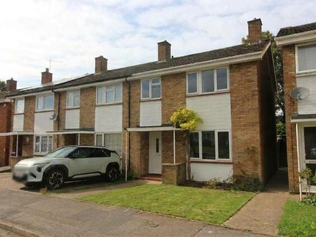3 bedroom end of terrace house for sale