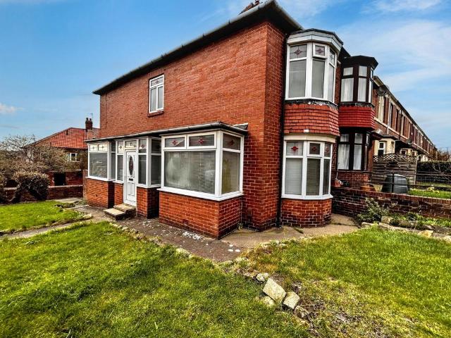 3 bedroom end of terrace house for sale