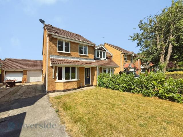 3 bedroom end of terrace house for sale