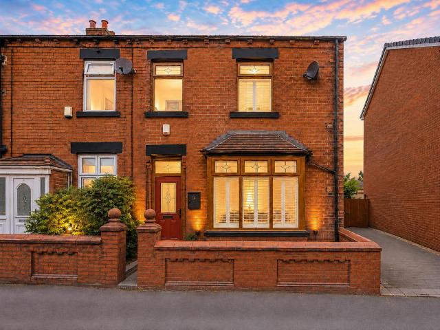 3 bedroom end of terrace house for sale