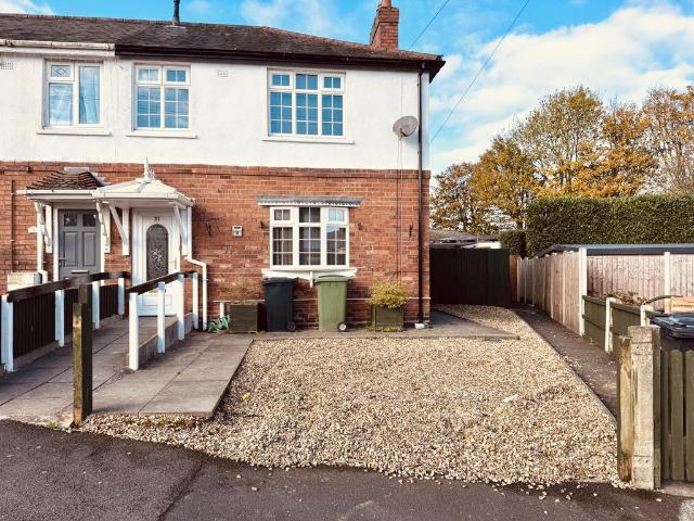 3 bedroom end of terrace house for sale
