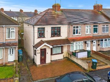 3 bedroom end of terrace house for sale