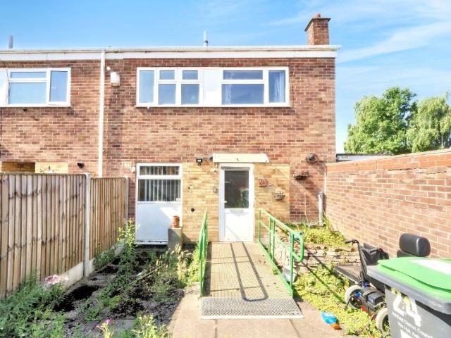 3 bedroom end of terrace house for sale