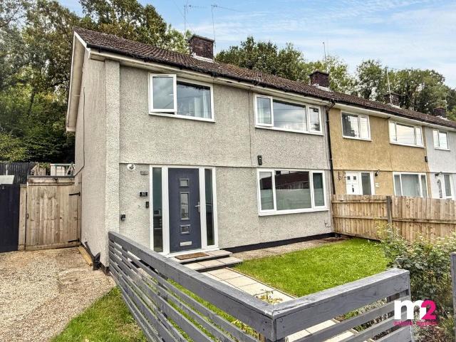 3 bedroom end of terrace house for sale