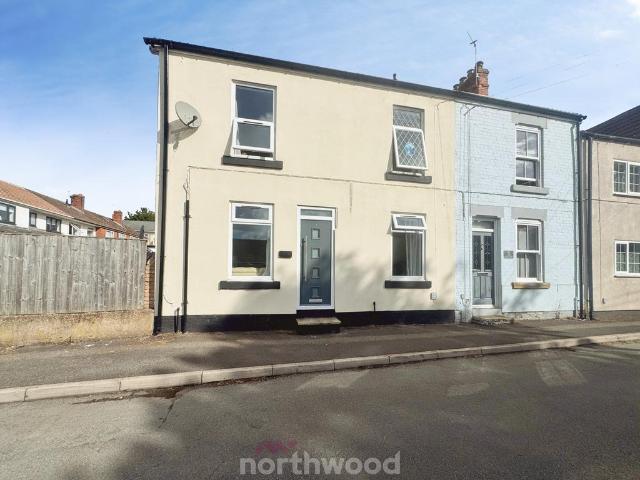 3 bedroom end of terrace house for sale