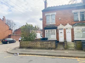 3 bedroom end of terrace house for sale