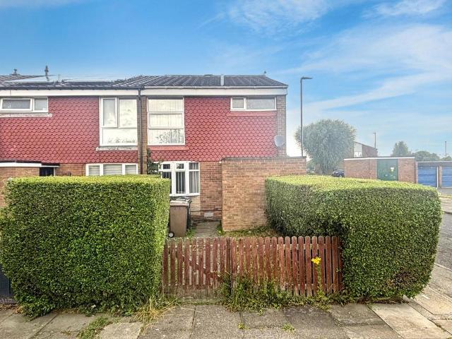 3 bedroom end of terrace house for sale
