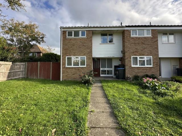3 bedroom end of terrace house for sale