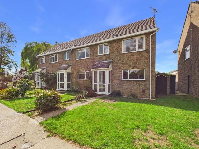 3 bedroom end of terrace house for sale