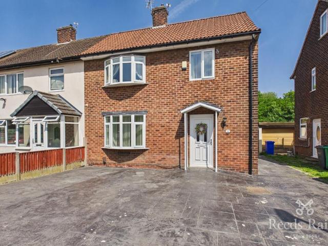 3 bedroom end of terrace house for sale