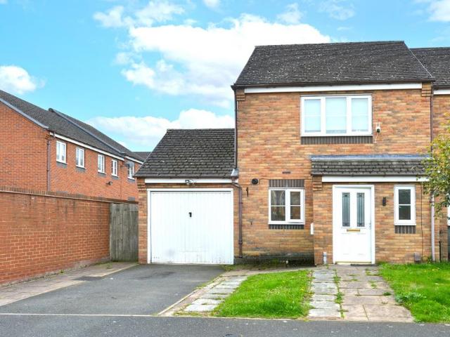 3 bedroom end of terrace house for sale