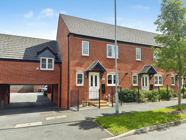 3 bedroom end of terrace house for sale