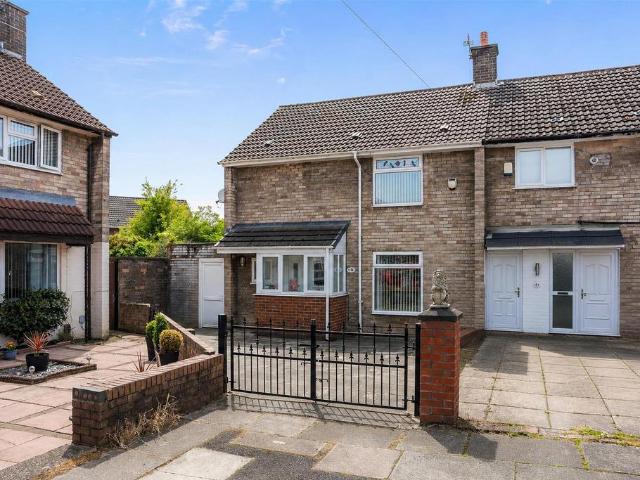 3 bedroom end of terrace house for sale