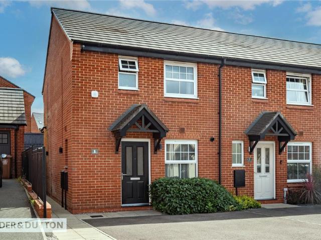 3 bedroom end of terrace house for sale