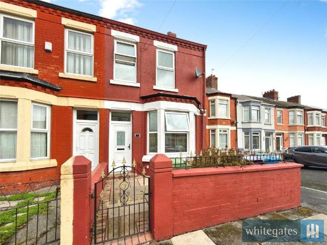 3 bedroom end of terrace house for sale