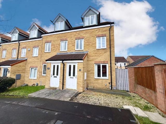 3 bedroom end of terrace house for sale