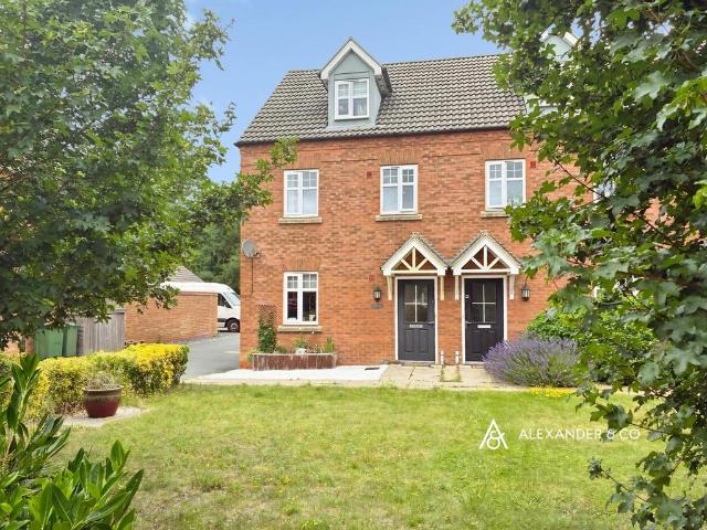 3 bedroom end of terrace house for sale
