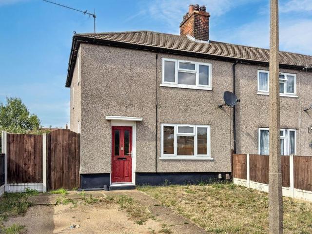 3 bedroom end of terrace house for sale