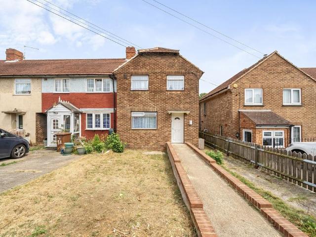 3 bedroom end of terrace house for sale