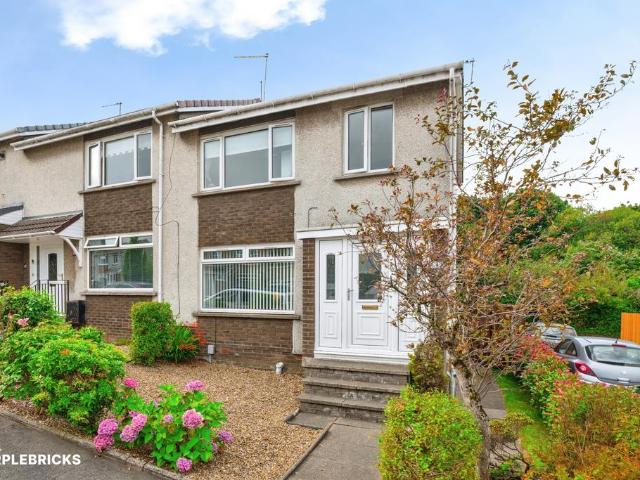 3 bedroom end of terrace house for sale