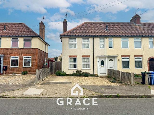 3 bedroom end of terrace house for sale