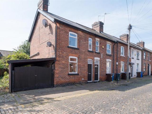 3 bedroom end of terrace house for sale