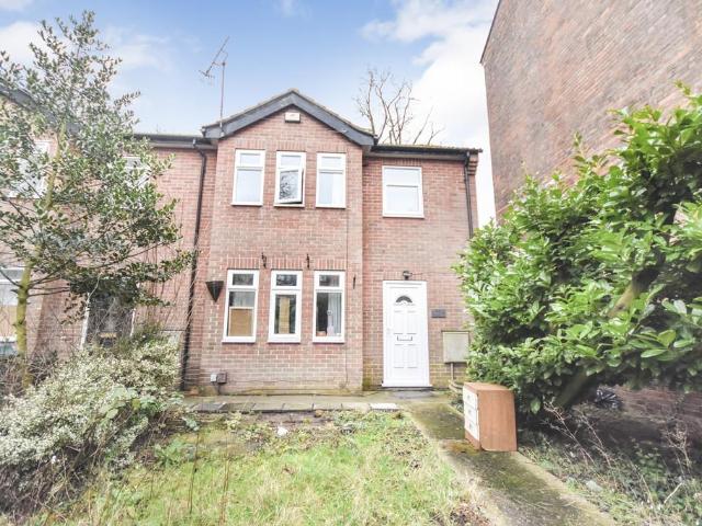 3 bedroom end of terrace house for sale