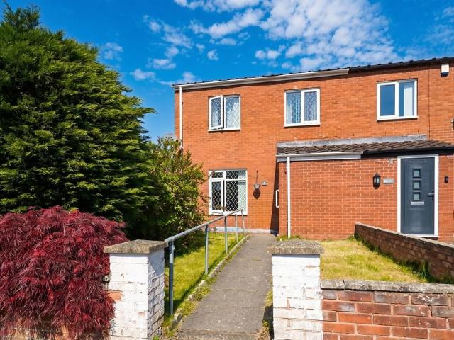 3 bedroom end of terrace house for sale