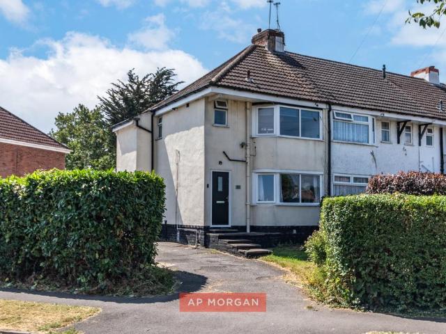 3 bedroom end of terrace house for sale